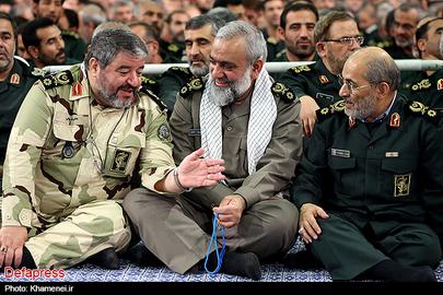 افراد ایرانی یا مرتبط با فعالیت‌های دولت ایران که بریتانیا پس از اجرای مقررات تحریمی، آن‌ها را «ناقض حقوق بشر» تشخیص بدهد، وارد فهرست سیاه می‌شوند