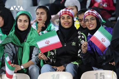 زنان در آزادی