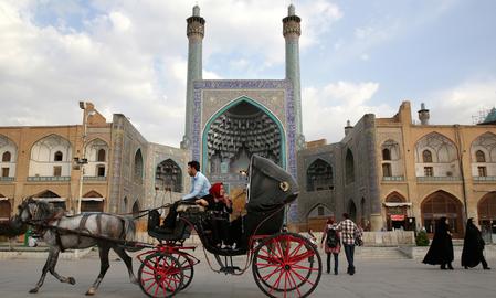 Going to Iran? Don’t miss the Top 10 Destinations