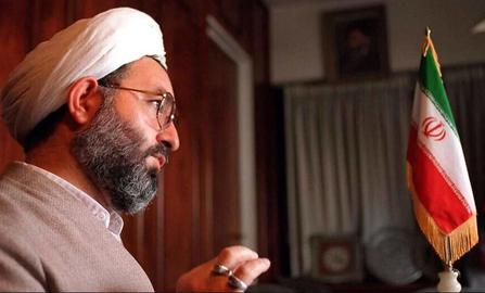Según Nisman, Hezbollah se dio a conocer por primera vez en Argentina en 1983 con la llegada de un clérigo chiíta llamado Mohsen Rabbani
