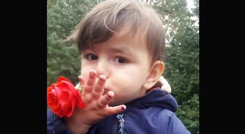 Refugee Toddler Artin Iran Nejad Laid to Rest in Iran