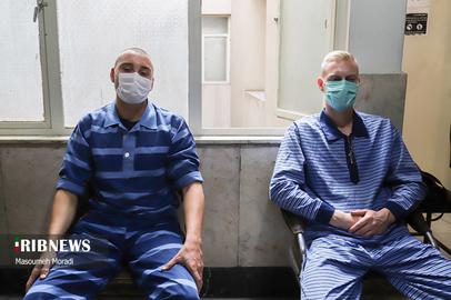 محاکمه دو سوئدی به اتهام قاچاق مواد مخدر در دادگاه انقلاب