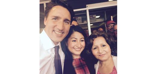 Justin Trudeau with Maryam Monsef and her mother Soriya Basir during the federal election campaign