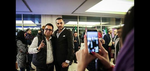 Red Carpets, Selfies and Everyday Glamor