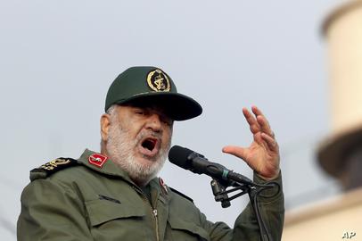 دستور سلامی به سپاه‌های استانی: به خانه مردم مراجعه کنید و اجازه ندهید جابه‌جا شوند