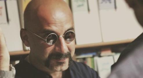 تهدید شاعر و روزنامه نگار ایرانی به مرگ با فتوای ارتداد مکارم شیرازی