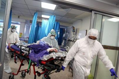 کرونا در ایران؛ رییس بخش عفونی بیمارستان لقمان: هم‌چنان سوار بر پیک پنجم هستیم