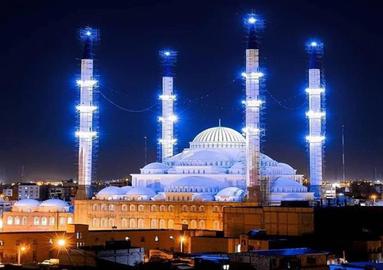 Im Mai 2020 bezeichnete ein Berater der Kulturbehörde die Makki-Moschee, die größte sunnitische Moschee des Landes, als „Haus der Korruption, das zerrissen werden muss“.
