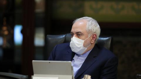 «محمد جواد ظریف»، وزیر خارجه جمهوری اسلامی، مدعی ممانعت آمریکا از دسترسی ایران به واکسن کرونا  شده است.