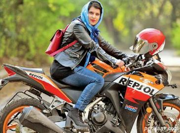 Women Motorcyclists Compete Despite Fatwas