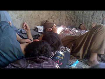 تصویر یکی از خوابگاه‌هایی که افرادی که می‌خواهند قاچاقی از مرز عبور کنند در آن نگهداری می‌شوند