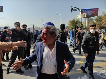 گزارش ویدیویی از سرکوب بی‌رحمانه اعتراضات در اصفهان