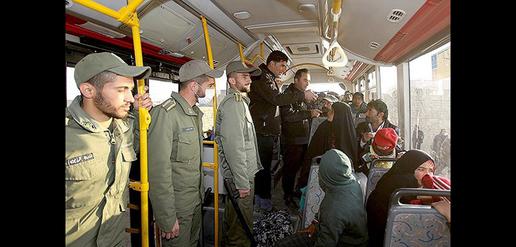 Police Raid Homes of Migrants in Isfahan