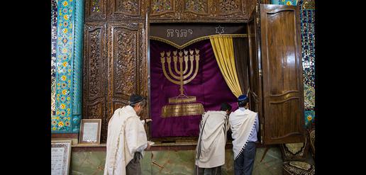 Iranian Jews praying for Khamenei's health
