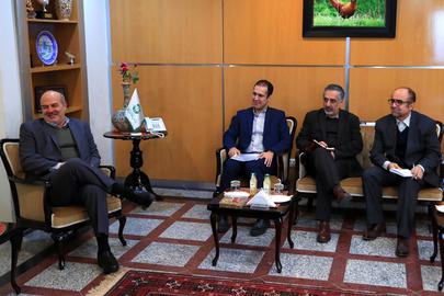 The website of Iran’s Department of Environment published a report about a meeting between Isa Kalantari, the head of the department, and the German ambassador
