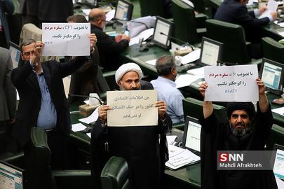 جریان محافظه‌کار و تندرو در جمهوری اسلامی از همان ابتدا به توافق‌نامه برجام اعتقادی نداشت، امضای آن را مساوی با نابودی برنامه هسته‌ای نظام می‌دانست
