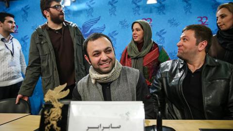 روزنگار سی و دومین جشنواره فیلم فجر-روز ششم