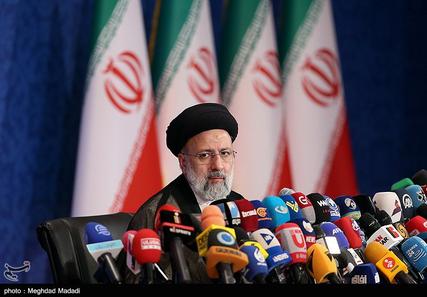 احتیاج به دعوت نداریم؛ پاسخ ایرانیان خارج از کشور به ابراهیم رئیسی