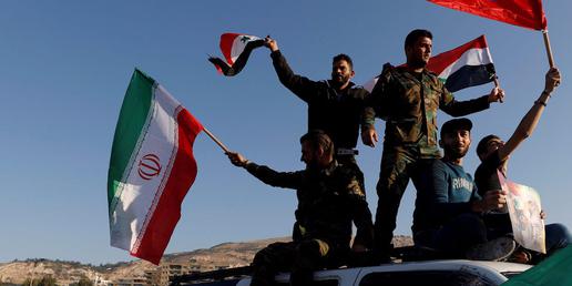 لشکر چهارم به فرماندهی ماهر اسد به‌عنوان بخشی از جناح ایرانی رژیم سوریه در تاریخ ۶ مه گذشته در حومه غربی درعا استخدام نیرو برای صفوف خود را آغاز کرد.