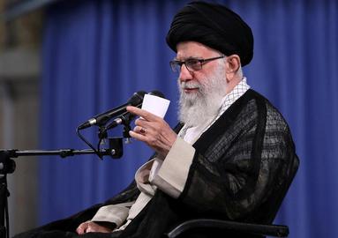 فرضیه حمله بیولوژیک و کرونا؛ دروغ بزرگ محمدحسین باقری به خامنه‌ای