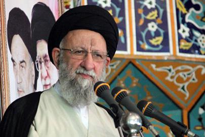 آیت‌الله کاظم نورمفیدی، نماینده رهبری در گلستان او با اجازه آیت‌الله خمینی انحصار تهیه چوب از جنگل‌های ایران را در استان گلستان در اختیار گرفته است