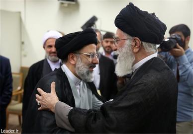 Ebrahim Raeesi with Supreme Leader Ali Khameni