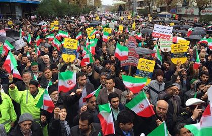 از حضور در راهپیمایی حکومتی تا درخواست رشوه