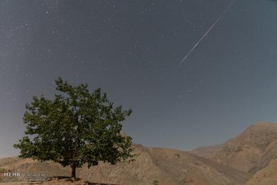 The Stunning Perseid Meteor Showers Over Iran's Deserts
