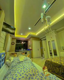 Luxury Hotels Provide a Refuge for Rich Iranians in Quarantine
