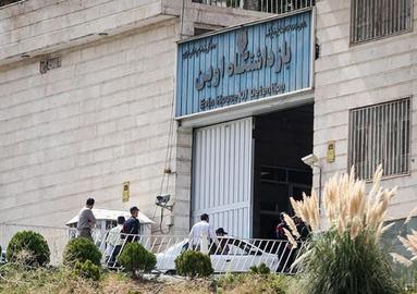 More Prisoners in Iran Join Hunger Strike