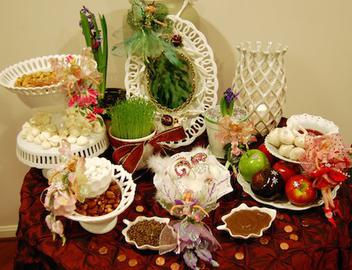 A Nowruz haft sin table