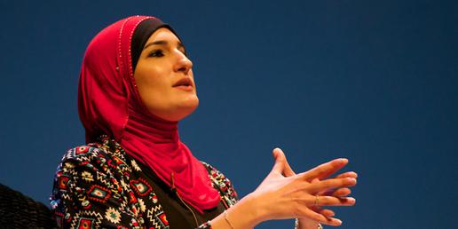 Controversy emerged after Linda Sarsour signed a statement in support of the lone protester in Iran. Critics have attacked Sarsour for having an Islamist stance