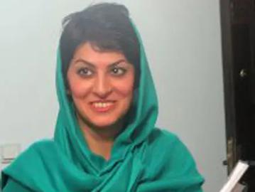 برای من این روزها بیشتر زندگی در بند عمومی یا بند سیاسی زنان تداعی می‌شود تا انفرادی، چون امکانات و شرایط تا حدی شبیه به هم است.