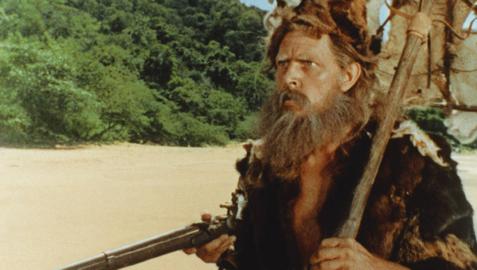 شاهین نجفی انتخاب‌هایش را با فیلم «رابینسون کروزو» (Robinson crusoe) به کارگردانی«لوییس بونوئل» آغاز کرد.