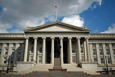 وزارت خزانه‌داری آمریکا در مشورت با وزارت خارجه این کشور، ۱۸ بانک ایرانی را در فهرست تحریم‌های خود قرار داده است.