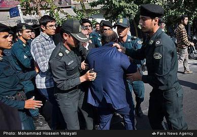 سال‌هاست که در ایران پس از سرکوب هر اعتراضی، فیلم‌ها، تصاویر و گزارش‌ها و تحلیل‌های فراوانی از نحوه این سرکوب‌ها و سبعیت سرکوبگران منتشر می‌شود
