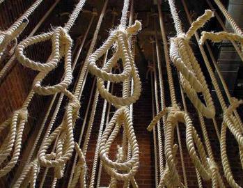 Ten Drug Smugglers Executed in Hormozgan