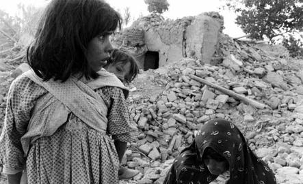 زلزله بوئین زهرا، در استان قزوین، شامگاه دهم شهریور ۱۳۴۱ رخ داد و بیش از ۱۲ هزار کشته برجای گذاشت.