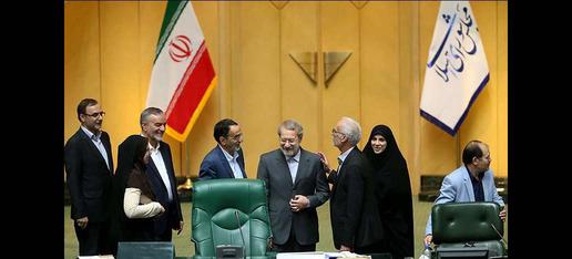انتخابات هیات رئیسه مجلس، مانور قدرتمند تندروها و لاریجانی