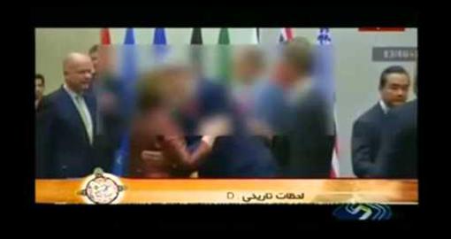 سانسور روبوسی خانم اشتون با جان کری در اخبار تلویزیون ایران