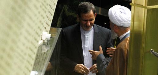 محمد فرهادی با رای بالای نمایندگان مجلس  وزیر علوم شد.