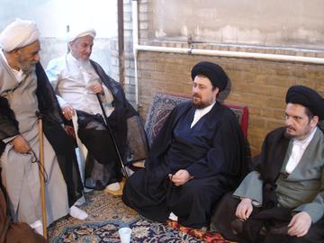 حسین و حسن خمینی در ملاقات با مراجع