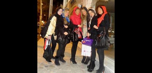 دستگیری ۵۰ زن شهرکردی به جرم پوشیدن ساپورت و چکمه