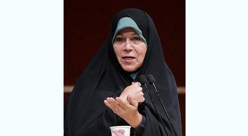 Faezeh Hashemi is the wife of Hamid Lahouti, one of the sons of Ayatollah Hassan Lahouti.