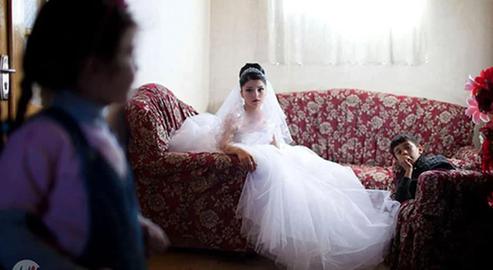 ازدواج کودک ۹ ساله در ایران؛ آیا صدای قربانیان شنیده می‌شود؟