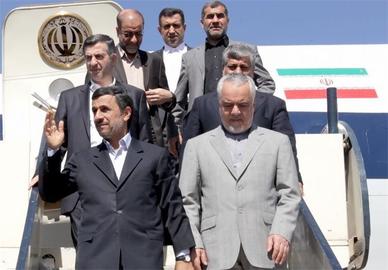  نماینده شاکی احمدی نژاد و بستگانش برای سفر به نیویورک با پول بیت‎المال: هم‎چنان منتظر دعوت قوه قضاییه‌ام 