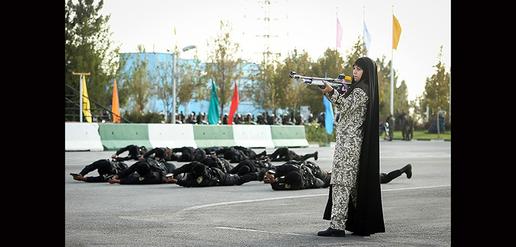 Women Soldiers Sport New Uniform