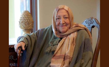 Ashraf Bahador-Zadeh has been described as "Iran's Mother Teresa" for her four decades of tireless humanitarian work at Kahrizak nursing home.