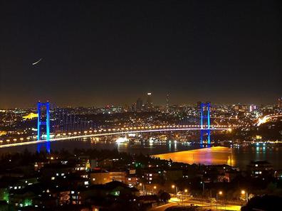 استانبول؛ تهران شاه 30 سال بعد     