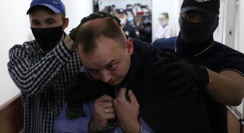 متهم شدن گزارشگر سابق امور نظامی، «ایوان سافرونف» می‌تواند نشانه دور جدیدی از سرکوب روزنامه‌نگاران در روسیه باشد